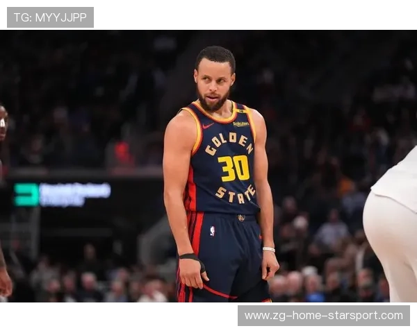 库里跳投命中，勇士保持外线输出